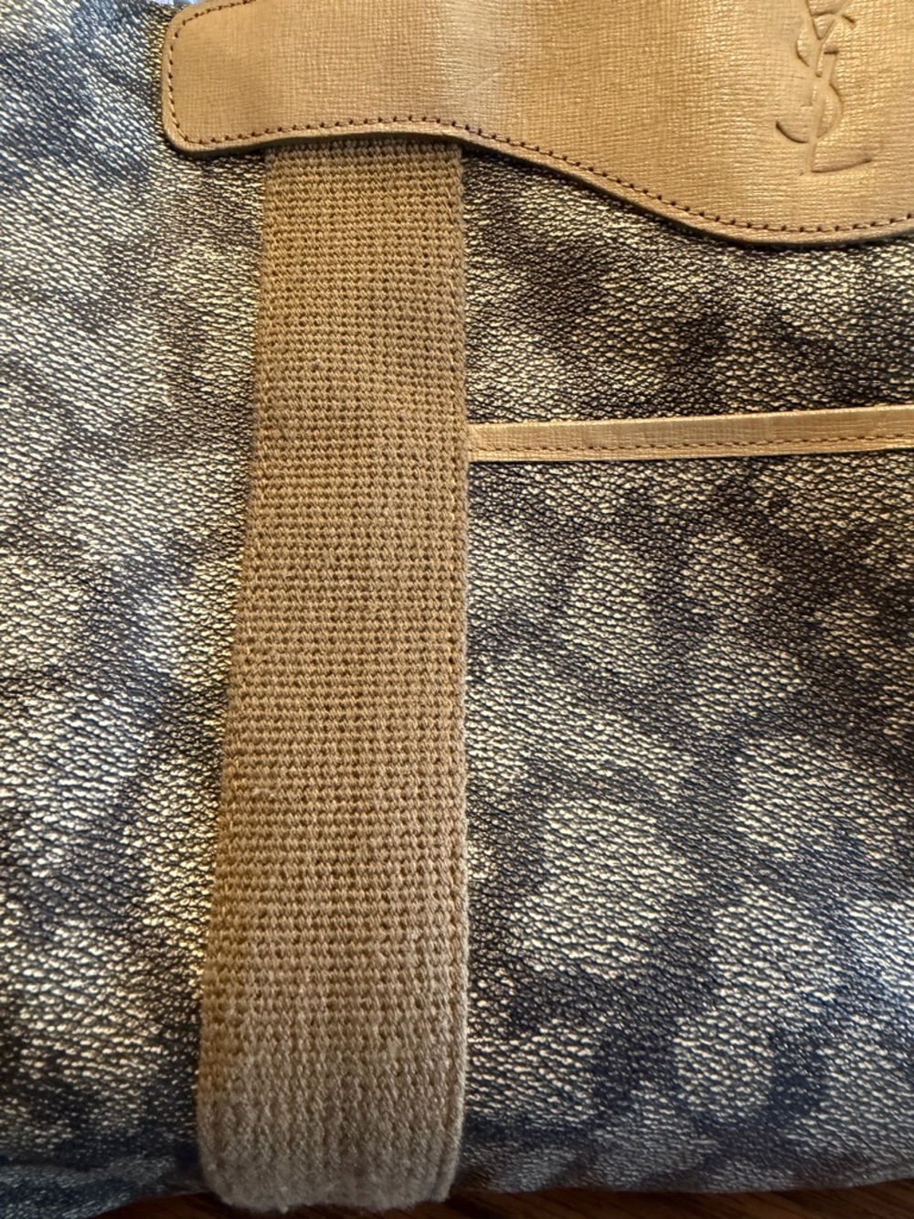 Vintage Yves Saint Laurent "Giraffe" print canvas and leather Boston bag - Picture 4 of 13